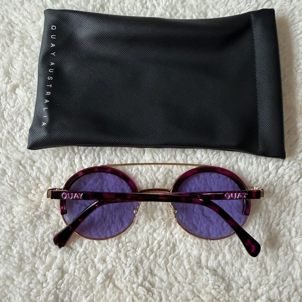 Quay Australia come Around Purple Sunglasses - Picture 5 of 5